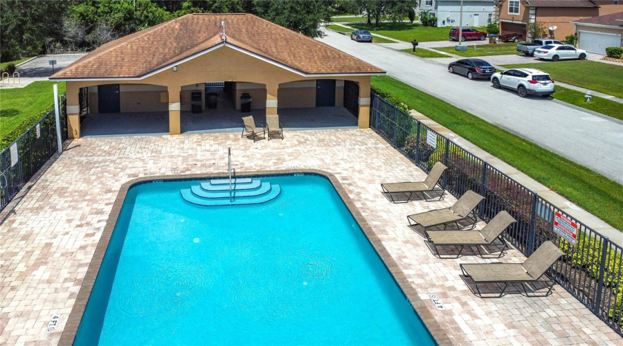 KISSIMMEE, Florida 34746, 4 Bedrooms Bedrooms, ,2 BathroomsBathrooms,Residential,For Sale,EAGLE CLIFF,0,MFRO6341518