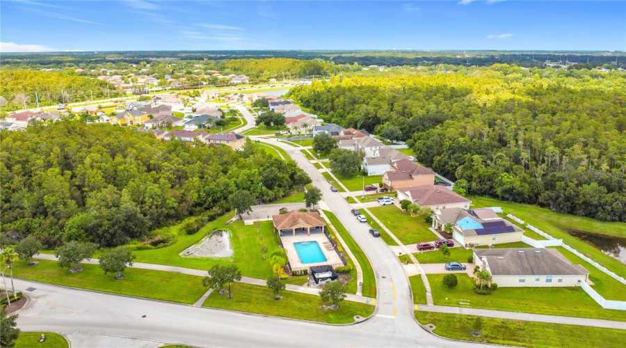 KISSIMMEE, Florida 34746, 4 Bedrooms Bedrooms, ,2 BathroomsBathrooms,Residential,For Sale,EAGLE CLIFF,0,MFRO6341518