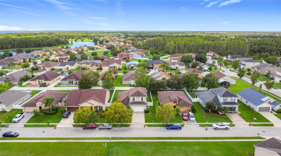 KISSIMMEE, Florida 34746, 4 Bedrooms Bedrooms, ,2 BathroomsBathrooms,Residential,For Sale,EAGLE CLIFF,0,MFRO6341518