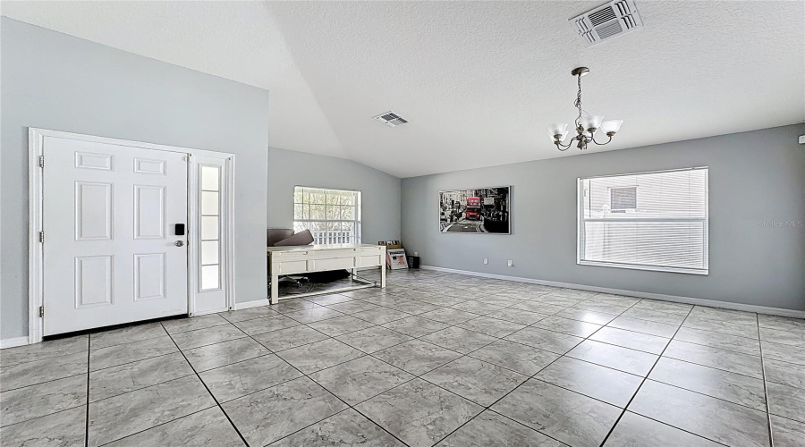 KISSIMMEE, Florida 34746, 4 Bedrooms Bedrooms, ,2 BathroomsBathrooms,Residential,For Sale,EAGLE CLIFF,0,MFRO6341518