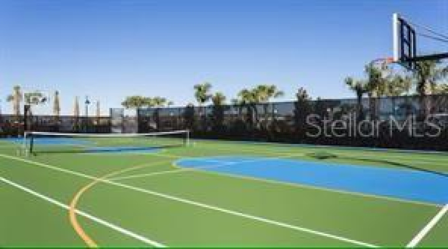 KISSIMMEE, Florida 34747, 7 Bedrooms Bedrooms, ,5 BathroomsBathrooms,Residential,For Sale,ZURICH,0,MFRO6363801