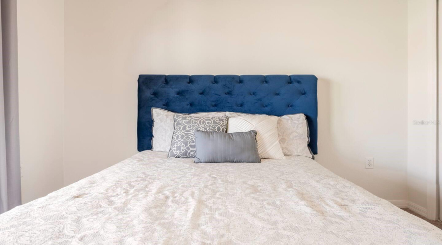 DAVENPORT, Florida 33897, 5 Bedrooms Bedrooms, ,3 BathroomsBathrooms,Residential,For Sale,LANCASTER,0,MFRTB8451603