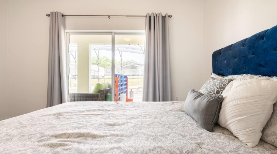 DAVENPORT, Florida 33897, 5 Bedrooms Bedrooms, ,3 BathroomsBathrooms,Residential,For Sale,LANCASTER,0,MFRTB8451603