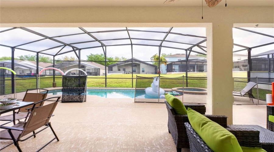 DAVENPORT, Florida 33897, 5 Bedrooms Bedrooms, ,3 BathroomsBathrooms,Residential,For Sale,LANCASTER,0,MFRTB8451603