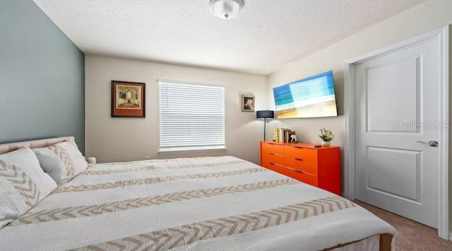 DAVENPORT, Florida 33897, 10 Bedrooms Bedrooms, ,8 BathroomsBathrooms,Residential,For Sale,LANA,0,MFRO6363825