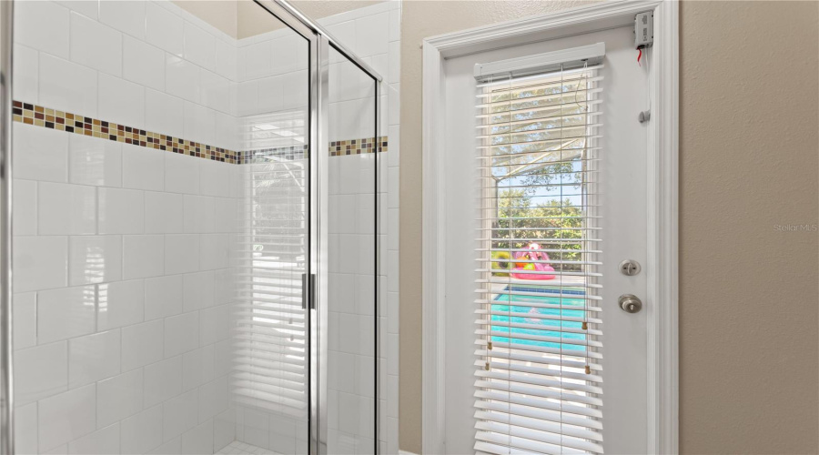 DAVENPORT, Florida 33837, 5 Bedrooms Bedrooms, ,4 BathroomsBathrooms,Residential,For Sale,OAKBOURNE,0,MFRO6362657