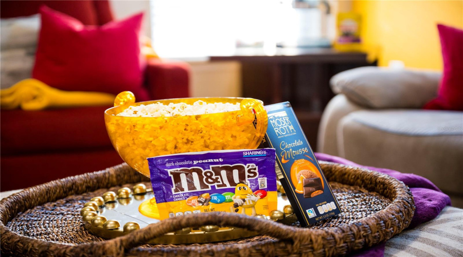 DAVENPORT, Florida 33837, 5 Bedrooms Bedrooms, ,4 BathroomsBathrooms,Residential,For Sale,OAKBOURNE,0,MFRO6362657