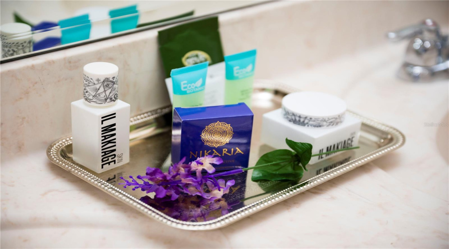 DAVENPORT, Florida 33837, 5 Bedrooms Bedrooms, ,4 BathroomsBathrooms,Residential,For Sale,OAKBOURNE,0,MFRO6362657