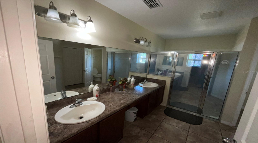 KISSIMMEE, Florida 34746, 3 Bedrooms Bedrooms, ,2 BathroomsBathrooms,Residential,For Sale,SAIL HARBOR,0,MFRO6363882