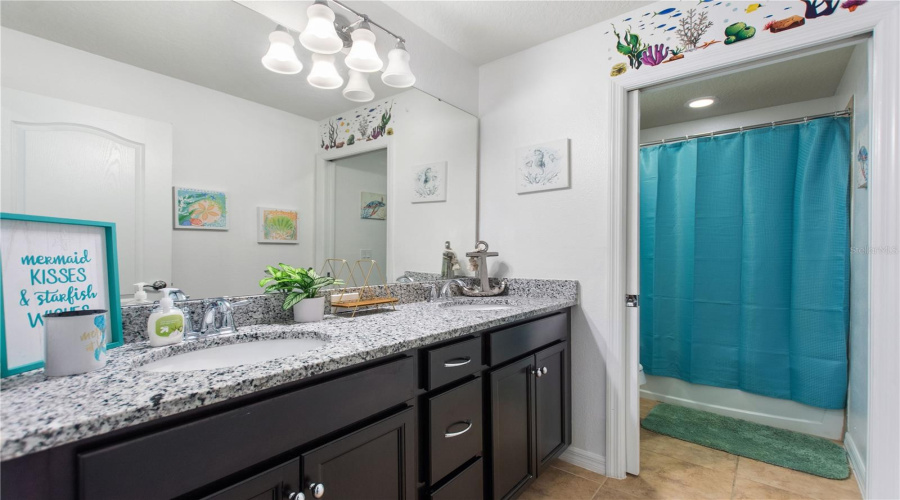 KISSIMMEE, Florida 34747, 7 Bedrooms Bedrooms, ,5 BathroomsBathrooms,Residential,For Sale,NICE CT,0,MFRO6363676