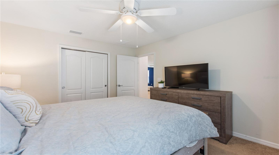 KISSIMMEE, Florida 34747, 7 Bedrooms Bedrooms, ,5 BathroomsBathrooms,Residential,For Sale,NICE CT,0,MFRO6363676