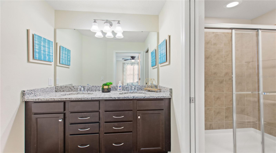 KISSIMMEE, Florida 34747, 7 Bedrooms Bedrooms, ,5 BathroomsBathrooms,Residential,For Sale,NICE CT,0,MFRO6363676