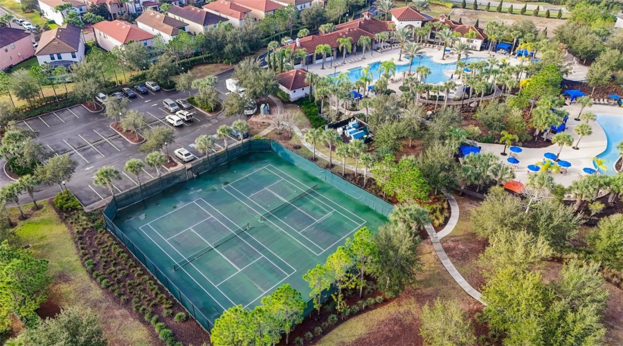 DAVENPORT, Florida 33837, 5 Bedrooms Bedrooms, ,4 BathroomsBathrooms,Residential,For Sale,OAKMOSS,0,MFRO6362792