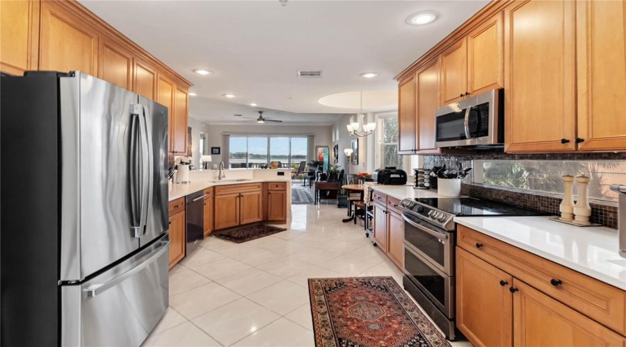 ORLANDO, Florida 32836, 3 Bedrooms Bedrooms, ,2 BathroomsBathrooms,Residential,For Sale,THE ESPLANADE,0,MFRA4651221