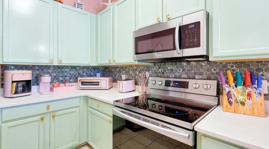 DAVENPORT, Florida 33897, 3 Bedrooms Bedrooms, ,2 BathroomsBathrooms,Residential,For Sale,GRAN BAHAMA,0,MFRO6363790