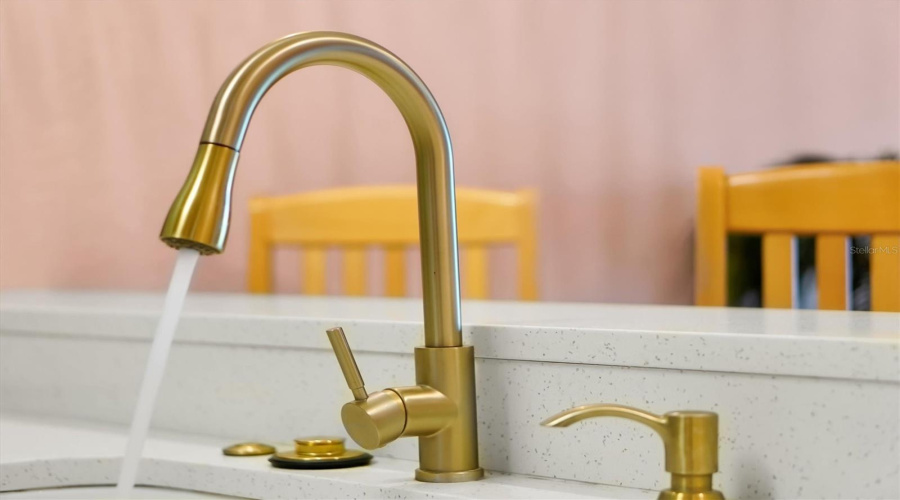 DAVENPORT, Florida 33897, 3 Bedrooms Bedrooms, ,2 BathroomsBathrooms,Residential,For Sale,GRAN BAHAMA,0,MFRO6363790