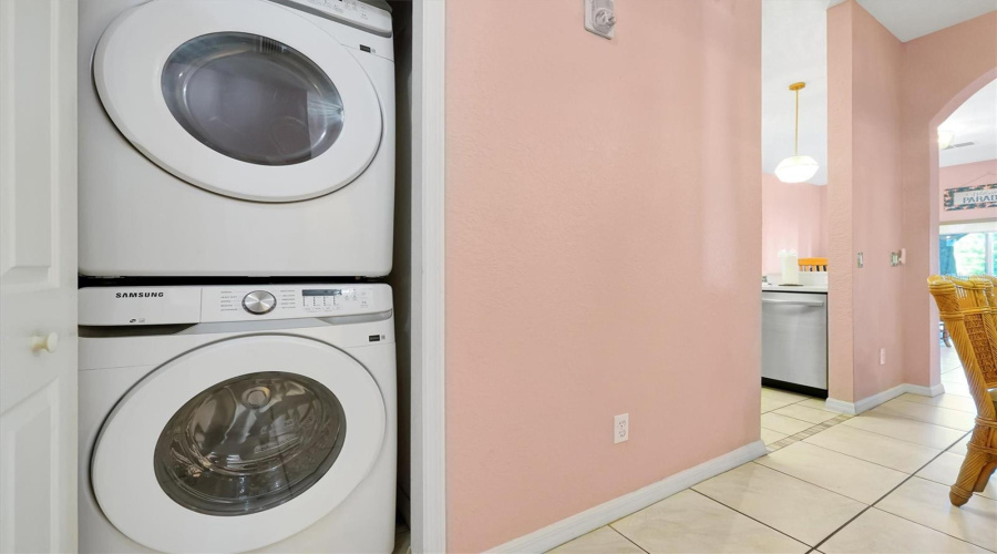 DAVENPORT, Florida 33897, 3 Bedrooms Bedrooms, ,2 BathroomsBathrooms,Residential,For Sale,GRAN BAHAMA,0,MFRO6363790