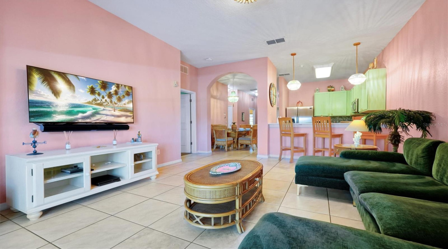 DAVENPORT, Florida 33897, 3 Bedrooms Bedrooms, ,2 BathroomsBathrooms,Residential,For Sale,GRAN BAHAMA,0,MFRO6363790