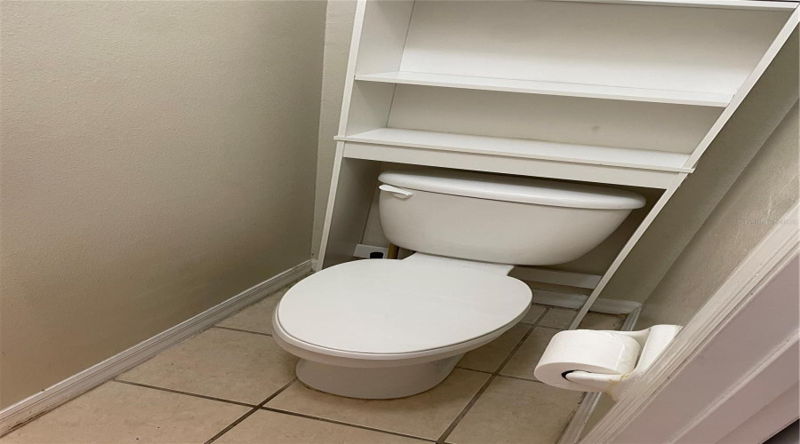 Master Private Water Closet