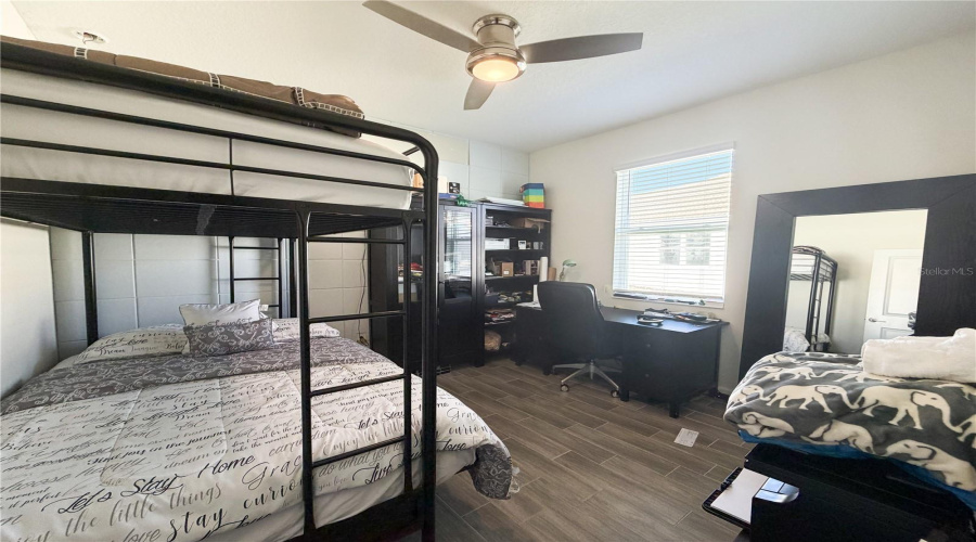 DAVENPORT, Florida 33896, 4 Bedrooms Bedrooms, ,3 BathroomsBathrooms,Residential,For Sale,FALLEN OAK,0,MFRO6363710