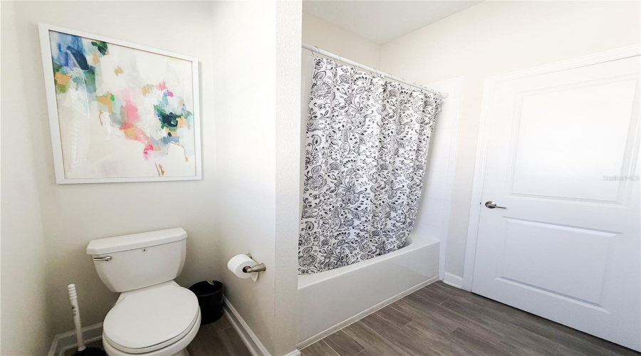 DAVENPORT, Florida 33896, 4 Bedrooms Bedrooms, ,3 BathroomsBathrooms,Residential,For Sale,FALLEN OAK,0,MFRO6363710