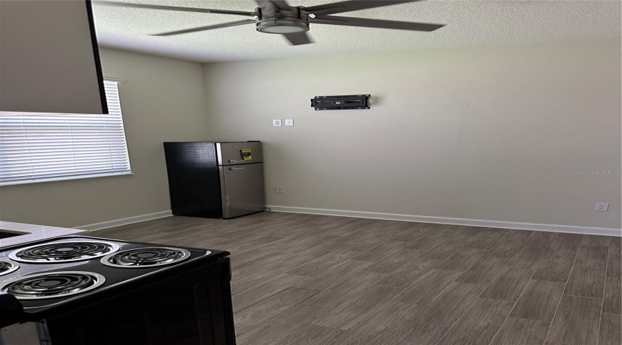 Private Living room with kitchenette
