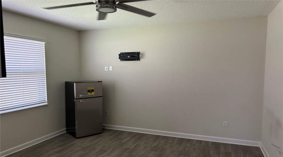 Private Living room with kitchenette