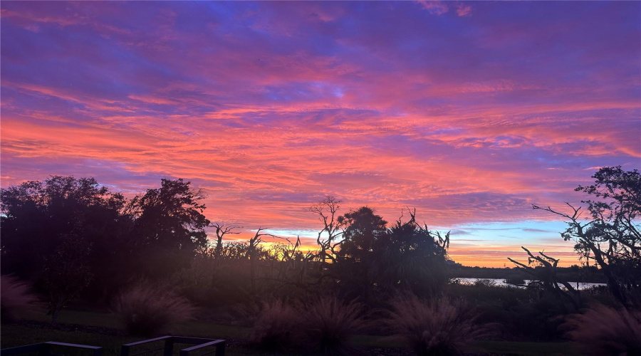 DAVENPORT, Florida 33896, 4 Bedrooms Bedrooms, ,3 BathroomsBathrooms,Residential,For Sale,FALLEN OAK,0,MFRO6363710