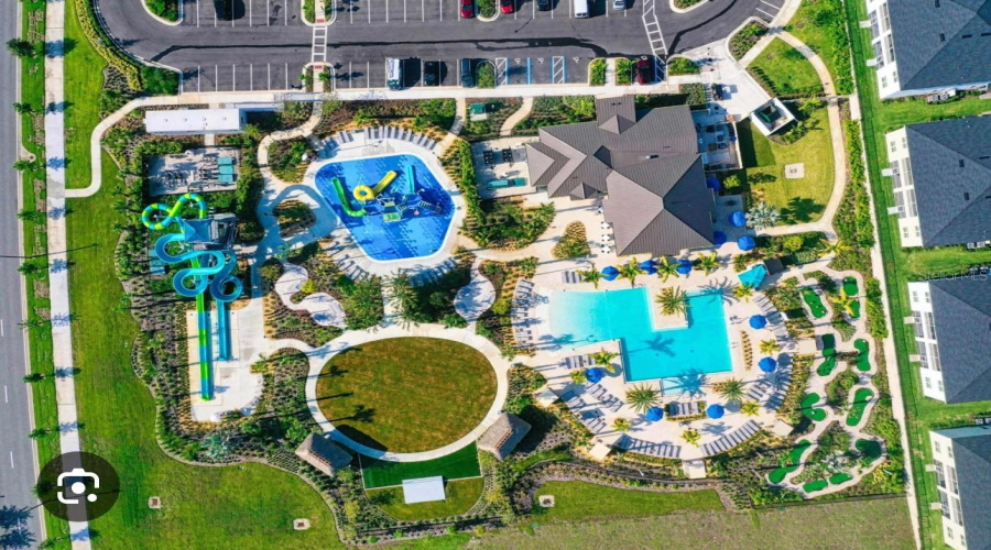 DAVENPORT, Florida 33896, 4 Bedrooms Bedrooms, ,3 BathroomsBathrooms,Residential,For Sale,FALLEN OAK,0,MFRO6363710