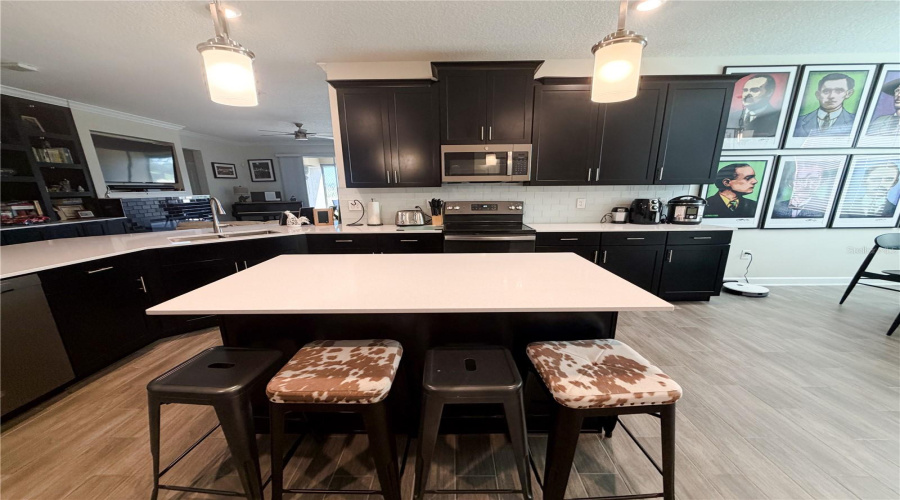 DAVENPORT, Florida 33896, 4 Bedrooms Bedrooms, ,3 BathroomsBathrooms,Residential,For Sale,FALLEN OAK,0,MFRO6363710