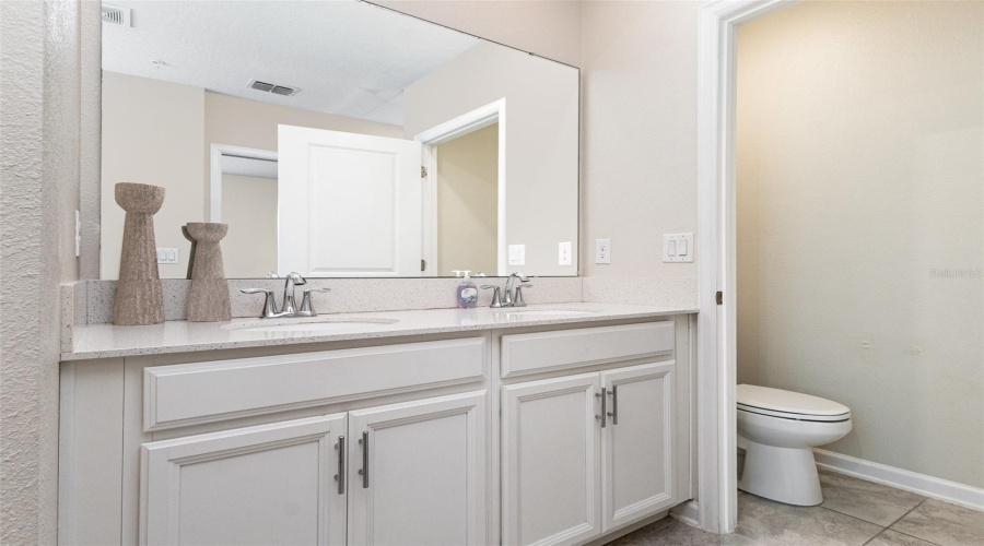 DAVENPORT, Florida 33896, 2 Bedrooms Bedrooms, ,2 BathroomsBathrooms,Residential,For Sale,OCEAN COURSE,0,MFRO6363488