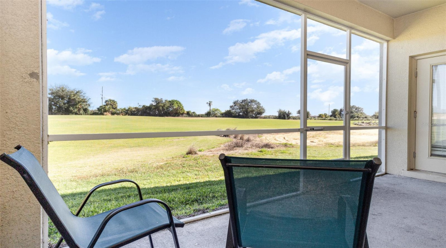 DAVENPORT, Florida 33896, 2 Bedrooms Bedrooms, ,2 BathroomsBathrooms,Residential,For Sale,OCEAN COURSE,0,MFRO6363488