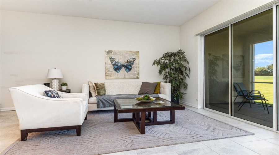 DAVENPORT, Florida 33896, 2 Bedrooms Bedrooms, ,2 BathroomsBathrooms,Residential,For Sale,OCEAN COURSE,0,MFRO6363488