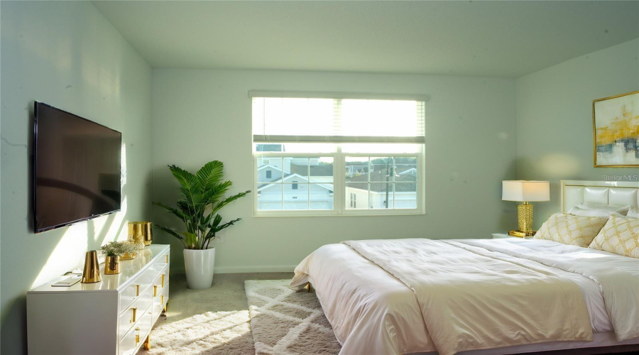 KISSIMMEE, Florida 34746, 4 Bedrooms Bedrooms, ,2 BathroomsBathrooms,Residential,For Sale,AMORIE,0,MFRO6334638