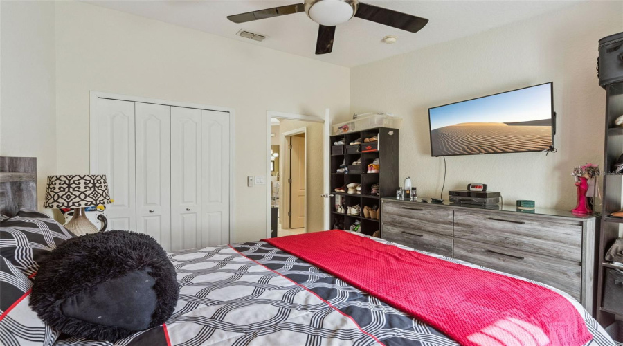 DAVENPORT, Florida 33897, 4 Bedrooms Bedrooms, ,3 BathroomsBathrooms,Residential,For Sale,BIRKDALE,0,MFRS5139357