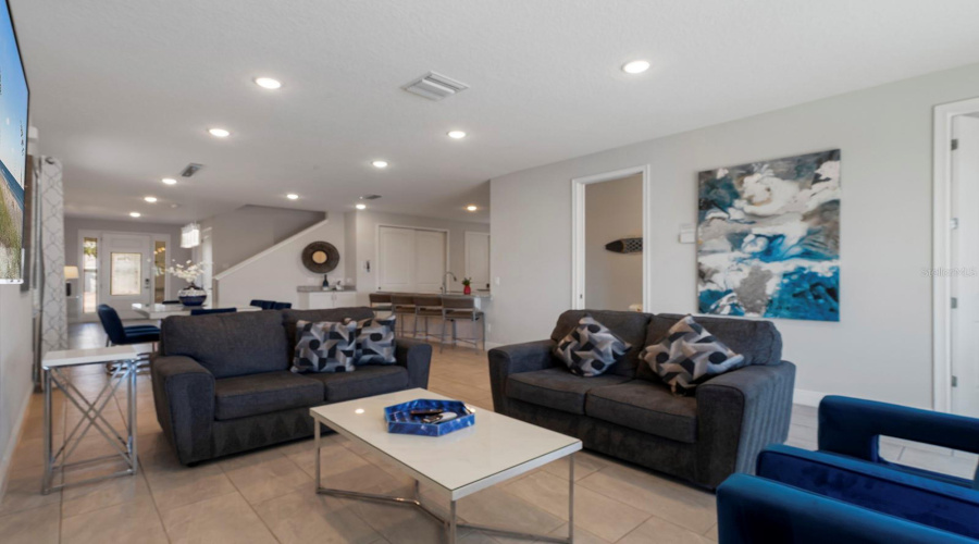 KISSIMMEE, Florida 34747, 6 Bedrooms Bedrooms, ,6 BathroomsBathrooms,Residential,For Sale,SOUTHFIELD,0,MFRO6362283