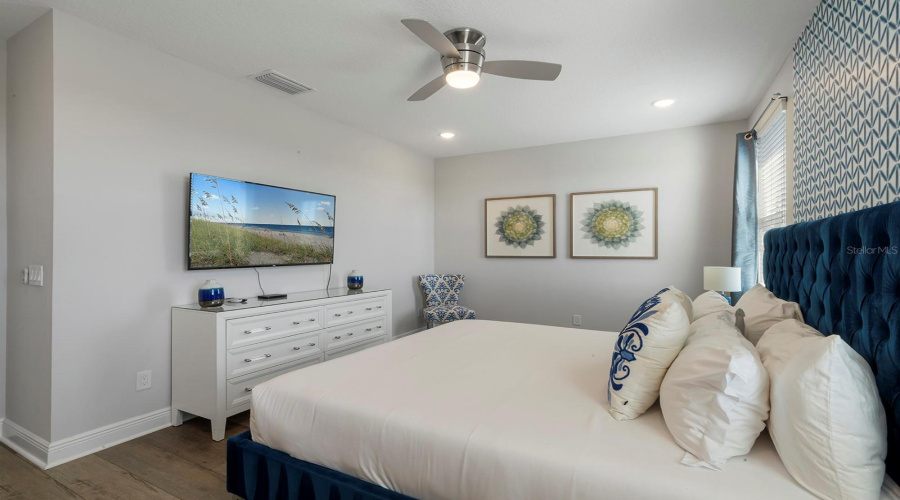 KISSIMMEE, Florida 34747, 6 Bedrooms Bedrooms, ,6 BathroomsBathrooms,Residential,For Sale,SOUTHFIELD,0,MFRO6362283