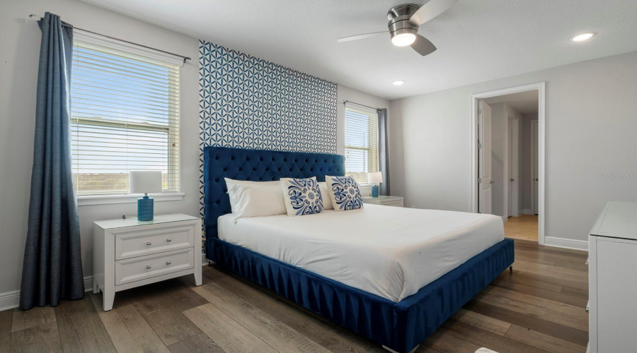 KISSIMMEE, Florida 34747, 6 Bedrooms Bedrooms, ,6 BathroomsBathrooms,Residential,For Sale,SOUTHFIELD,0,MFRO6362283