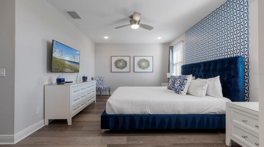 KISSIMMEE, Florida 34747, 6 Bedrooms Bedrooms, ,6 BathroomsBathrooms,Residential,For Sale,SOUTHFIELD,0,MFRO6362283