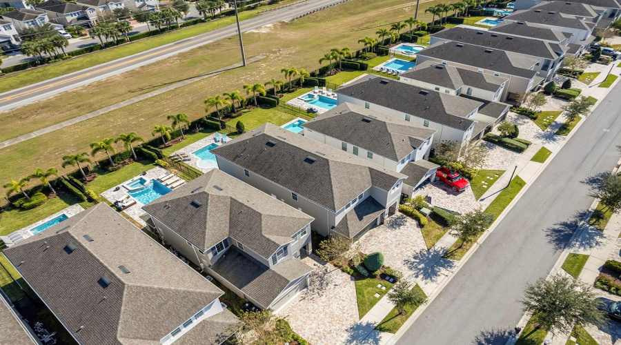 KISSIMMEE, Florida 34747, 6 Bedrooms Bedrooms, ,6 BathroomsBathrooms,Residential,For Sale,SOUTHFIELD,0,MFRO6362283