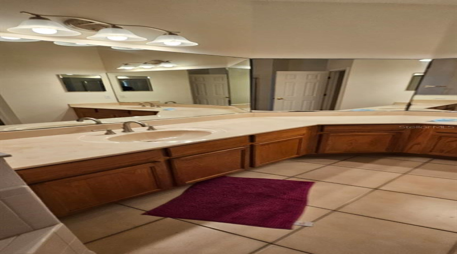 KISSIMMEE, Florida 34746, 3 Bedrooms Bedrooms, ,2 BathroomsBathrooms,Residential,For Sale,BOWFIN,0,MFRS5139477