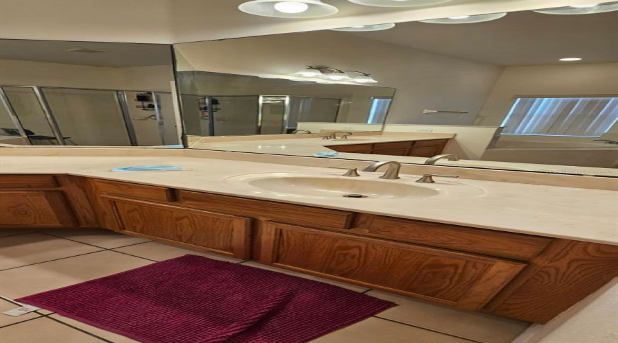 KISSIMMEE, Florida 34746, 3 Bedrooms Bedrooms, ,2 BathroomsBathrooms,Residential,For Sale,BOWFIN,0,MFRS5139477