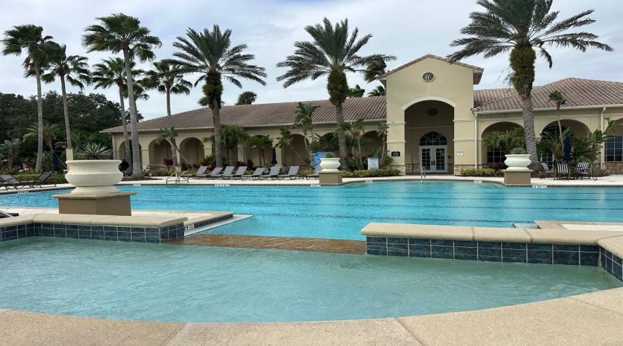 KISSIMMEE, Florida 34746, 5 Bedrooms Bedrooms, ,4 BathroomsBathrooms,Residential,For Sale,VALLEYVIEW,0,MFRS5139305