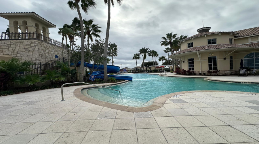 KISSIMMEE, Florida 34746, 5 Bedrooms Bedrooms, ,4 BathroomsBathrooms,Residential,For Sale,VALLEYVIEW,0,MFRS5139305