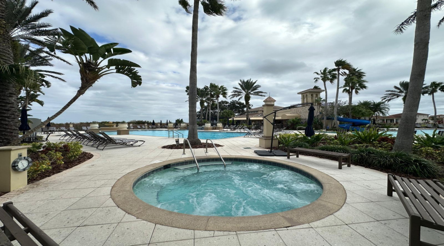 KISSIMMEE, Florida 34746, 5 Bedrooms Bedrooms, ,4 BathroomsBathrooms,Residential,For Sale,VALLEYVIEW,0,MFRS5139305