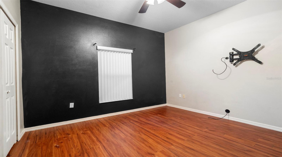 KISSIMMEE, Florida 34746, 5 Bedrooms Bedrooms, ,4 BathroomsBathrooms,Residential,For Sale,VALLEYVIEW,0,MFRS5139305