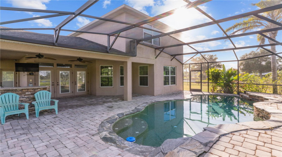 DAVENPORT, Florida 33837, 4 Bedrooms Bedrooms, ,3 BathroomsBathrooms,Residential,For Sale,LEXINGTON,0,MFRO6364267