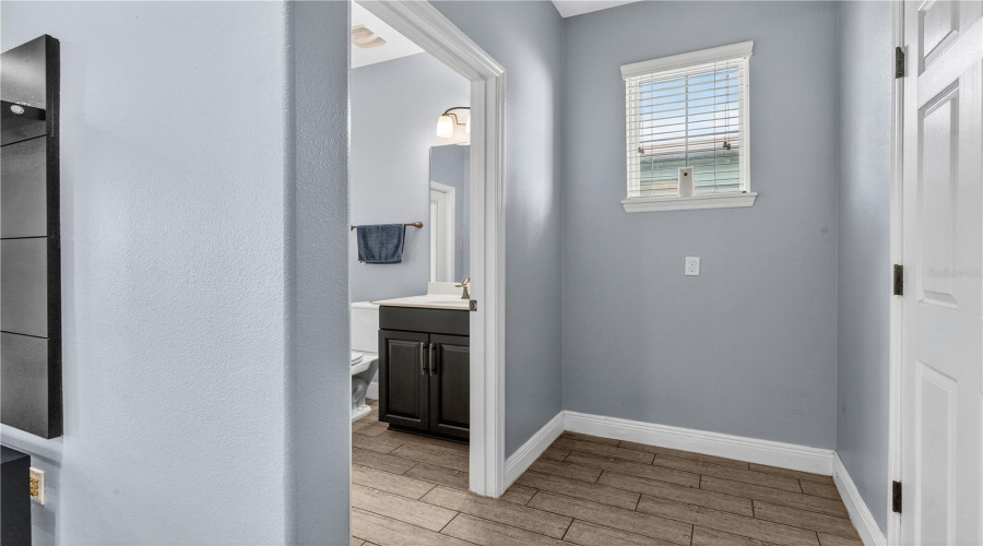 DAVENPORT, Florida 33837, 4 Bedrooms Bedrooms, ,3 BathroomsBathrooms,Residential,For Sale,LEXINGTON,0,MFRO6364267