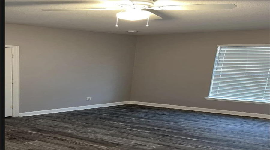 KISSIMMEE, Florida 34747, 3 Bedrooms Bedrooms, ,2 BathroomsBathrooms,Residential,For Sale,FELTRIM,0,MFRS5139487