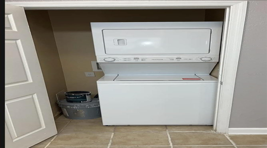 KISSIMMEE, Florida 34747, 3 Bedrooms Bedrooms, ,2 BathroomsBathrooms,Residential,For Sale,FELTRIM,0,MFRS5139487